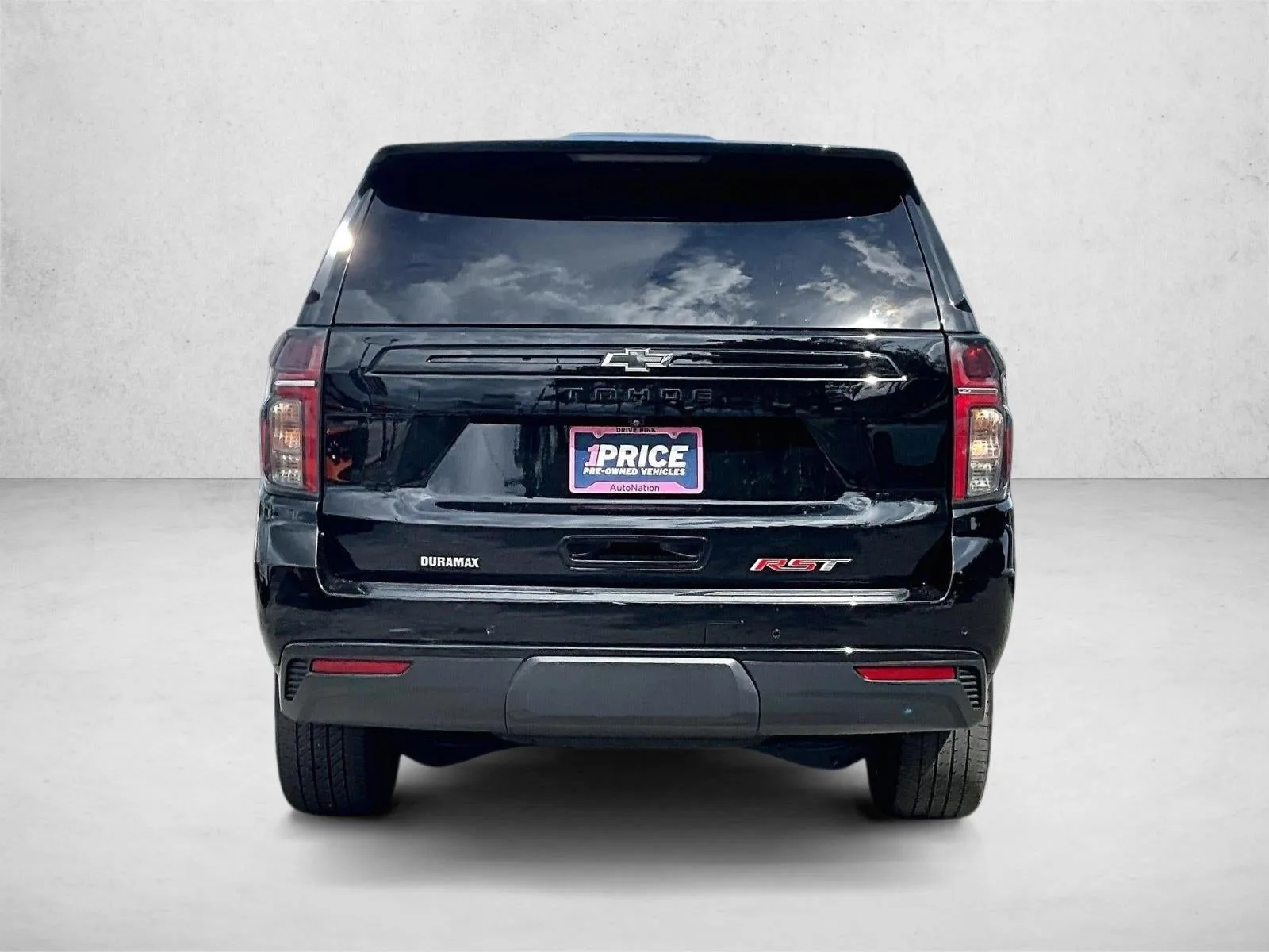 2024 Chevrolet Tahoe RST photo 4