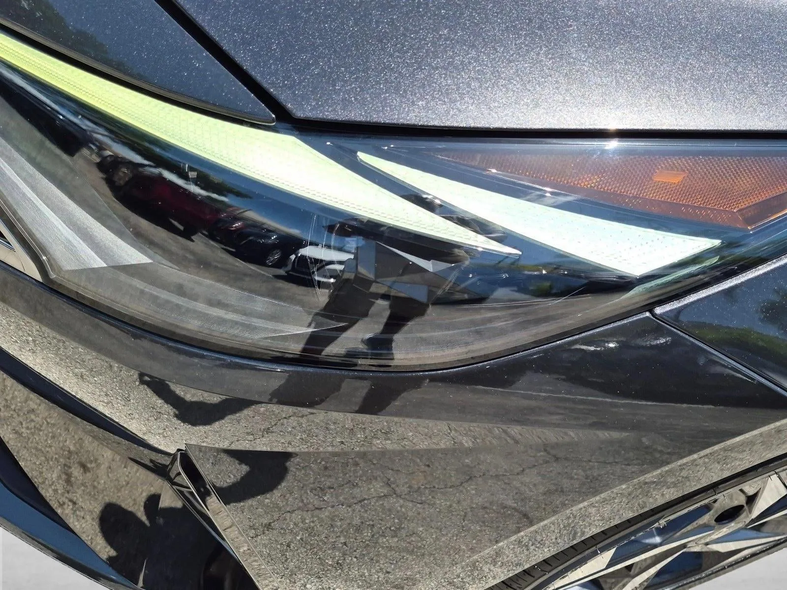 2023 Hyundai ELANTRA Limited IVT photo 7