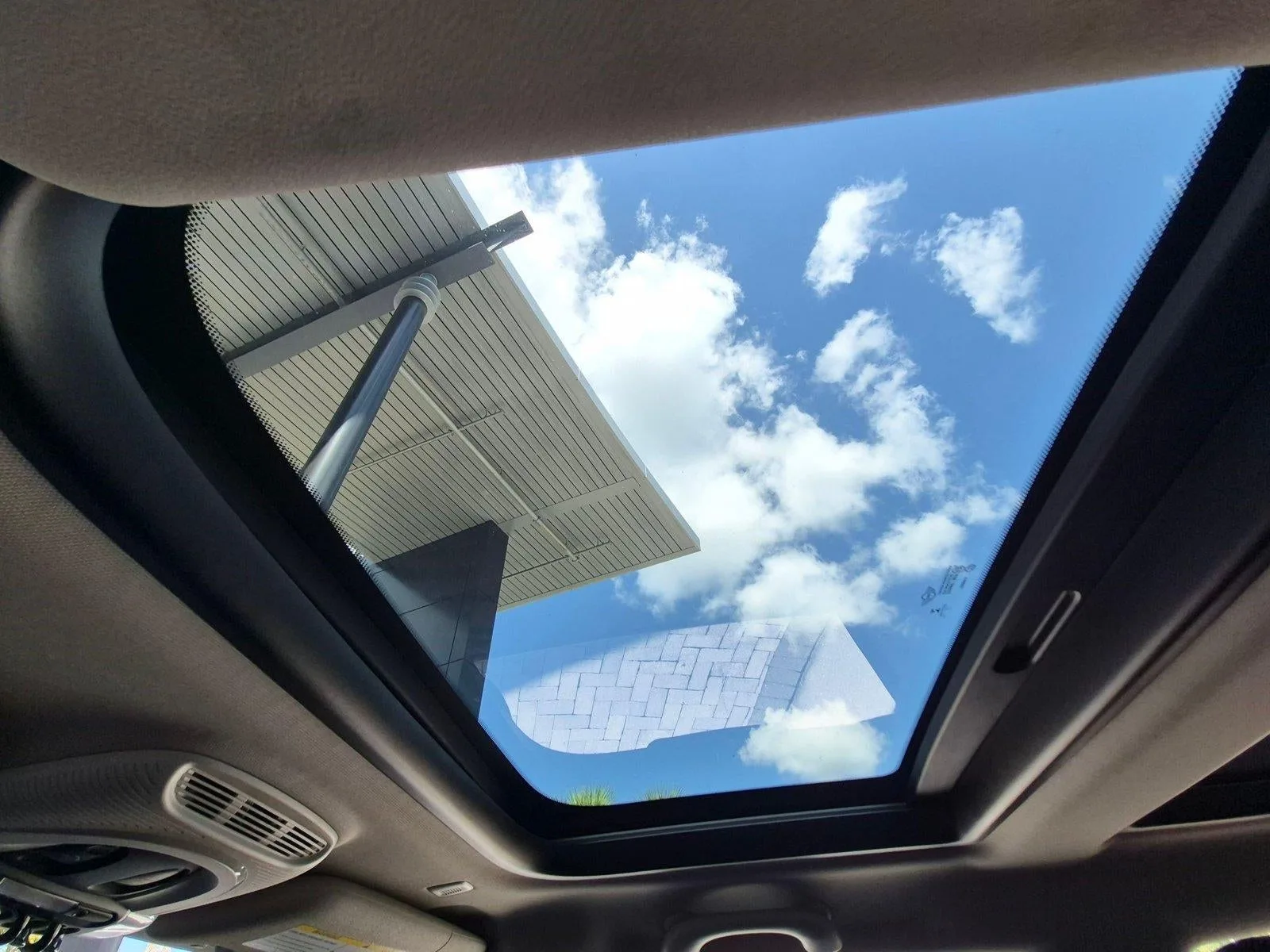 2019 MINI Cooper S Hardtop Cooper S photo 12