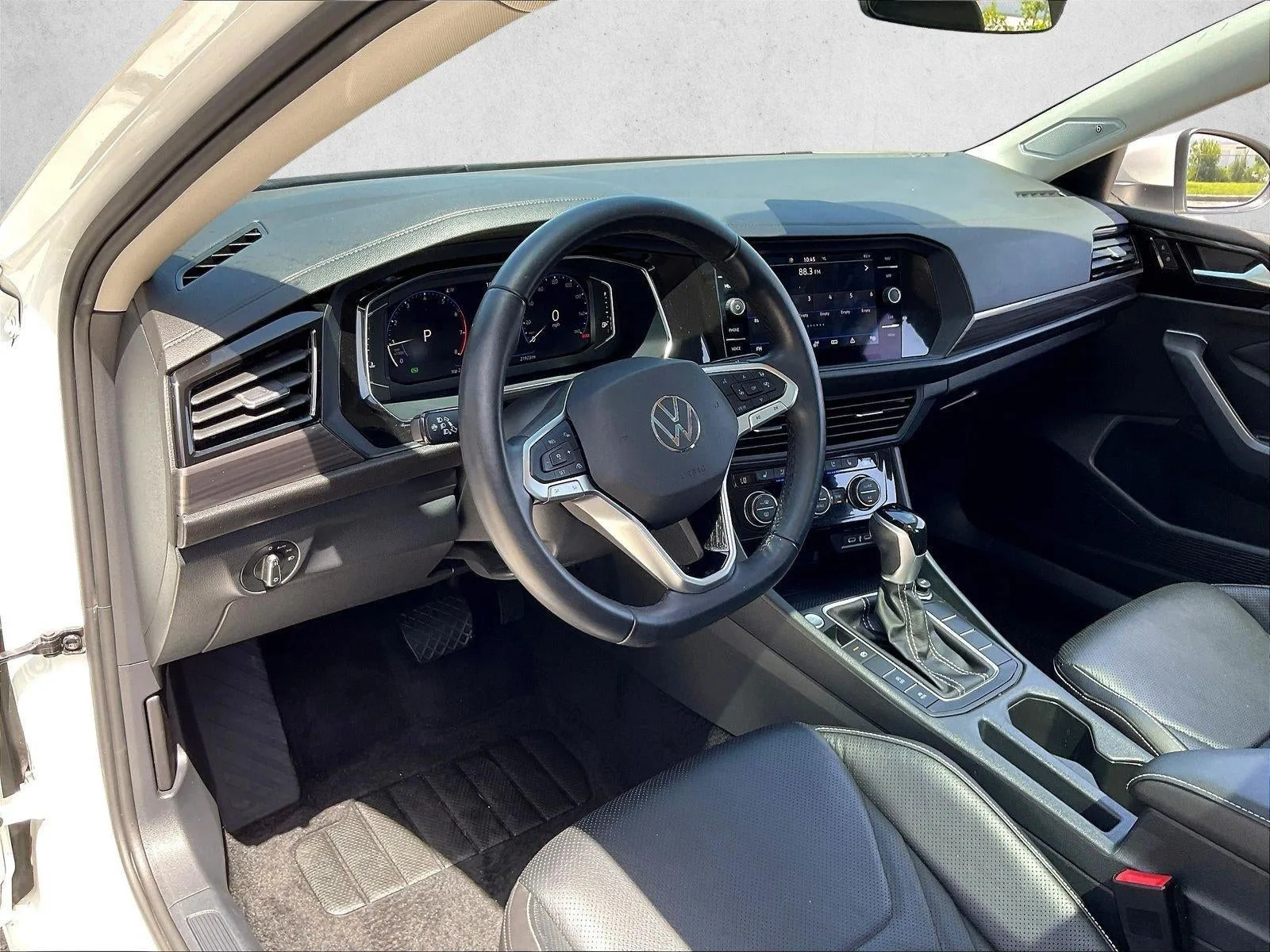 2024 Volkswagen Jetta SEL Auto photo 10