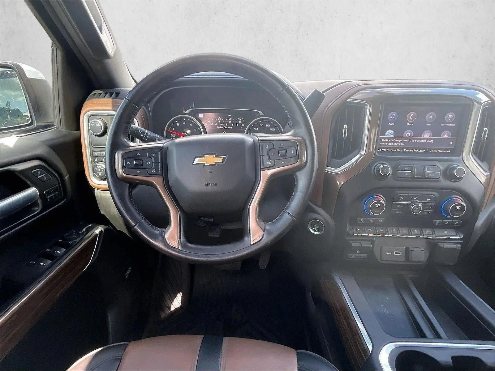2021 Chevrolet Silverado 1500 High Country photo 7