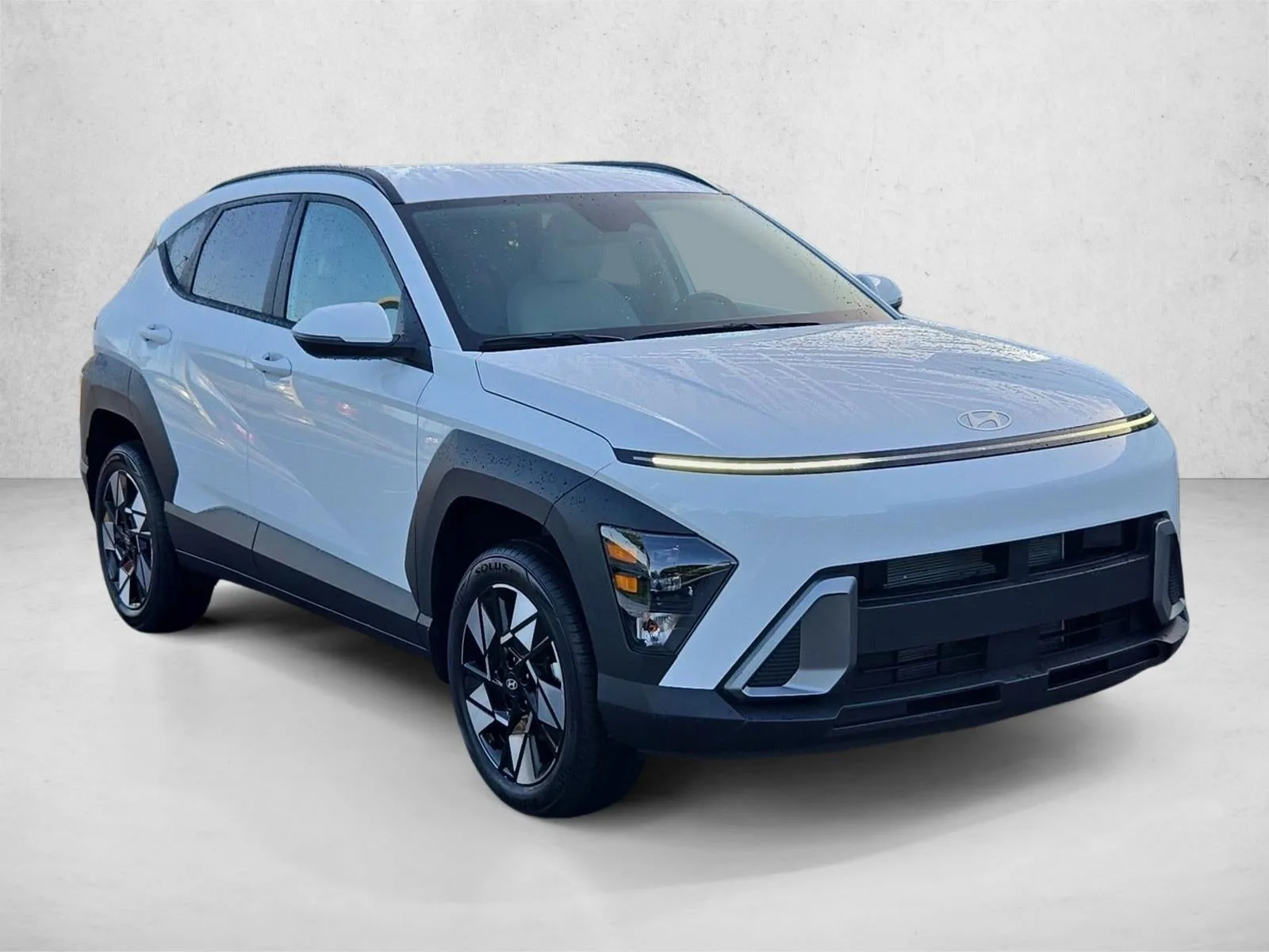 2025 Hyundai KONA SEL Convenience AWD photo 3