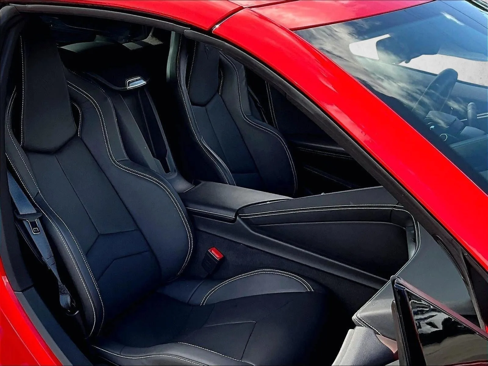2025 Chevrolet Corvette Stingray 1LT photo 9