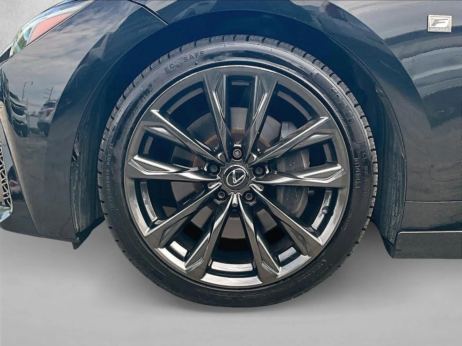 2024 Lexus IS 350 F SPORT Design photo 10