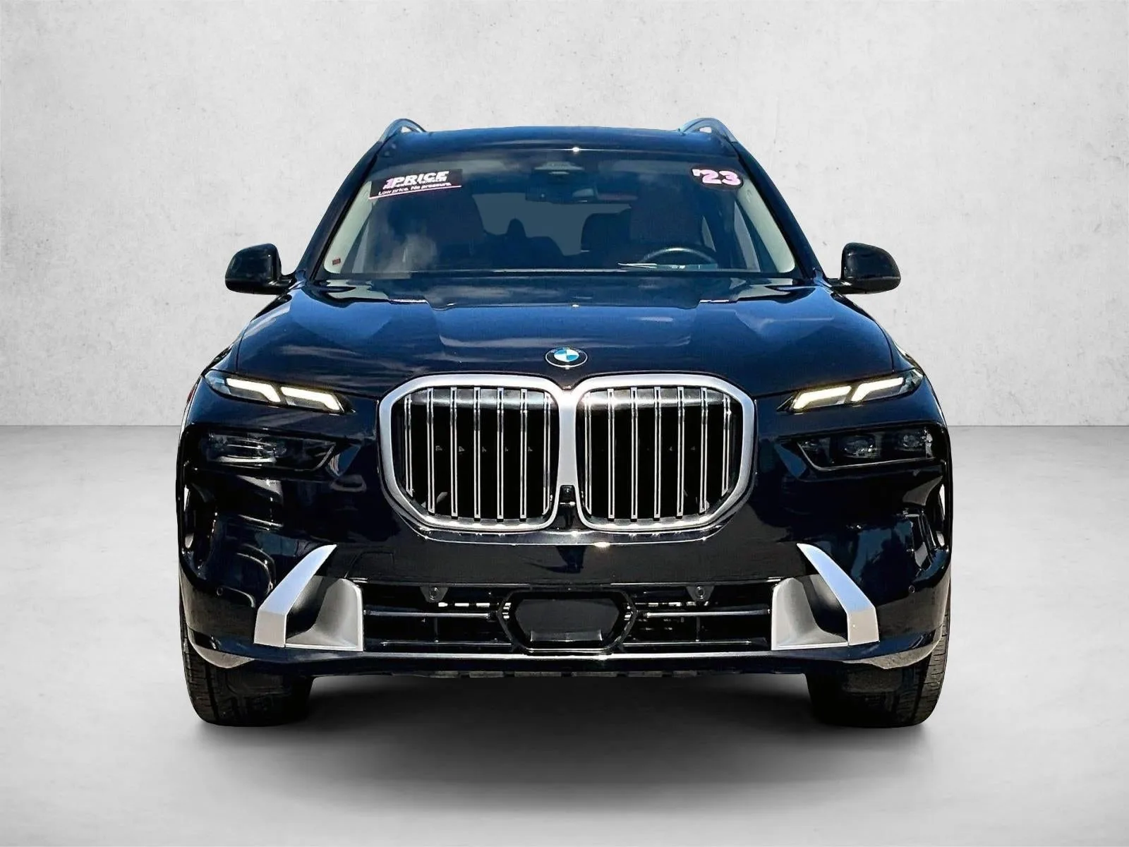 2023 BMW X7 xDrive40i photo 3