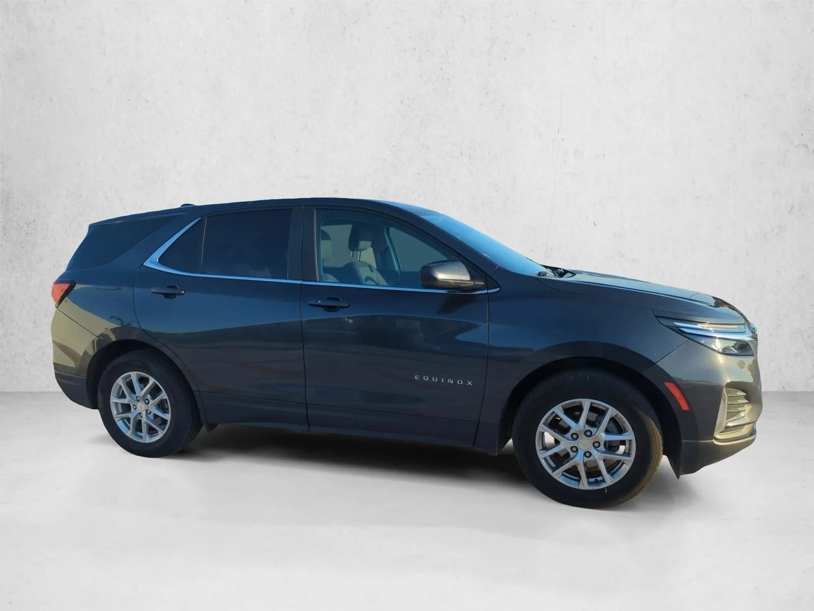 2023 Chevrolet Equinox FWD 4dr LT w/1LT photo 4