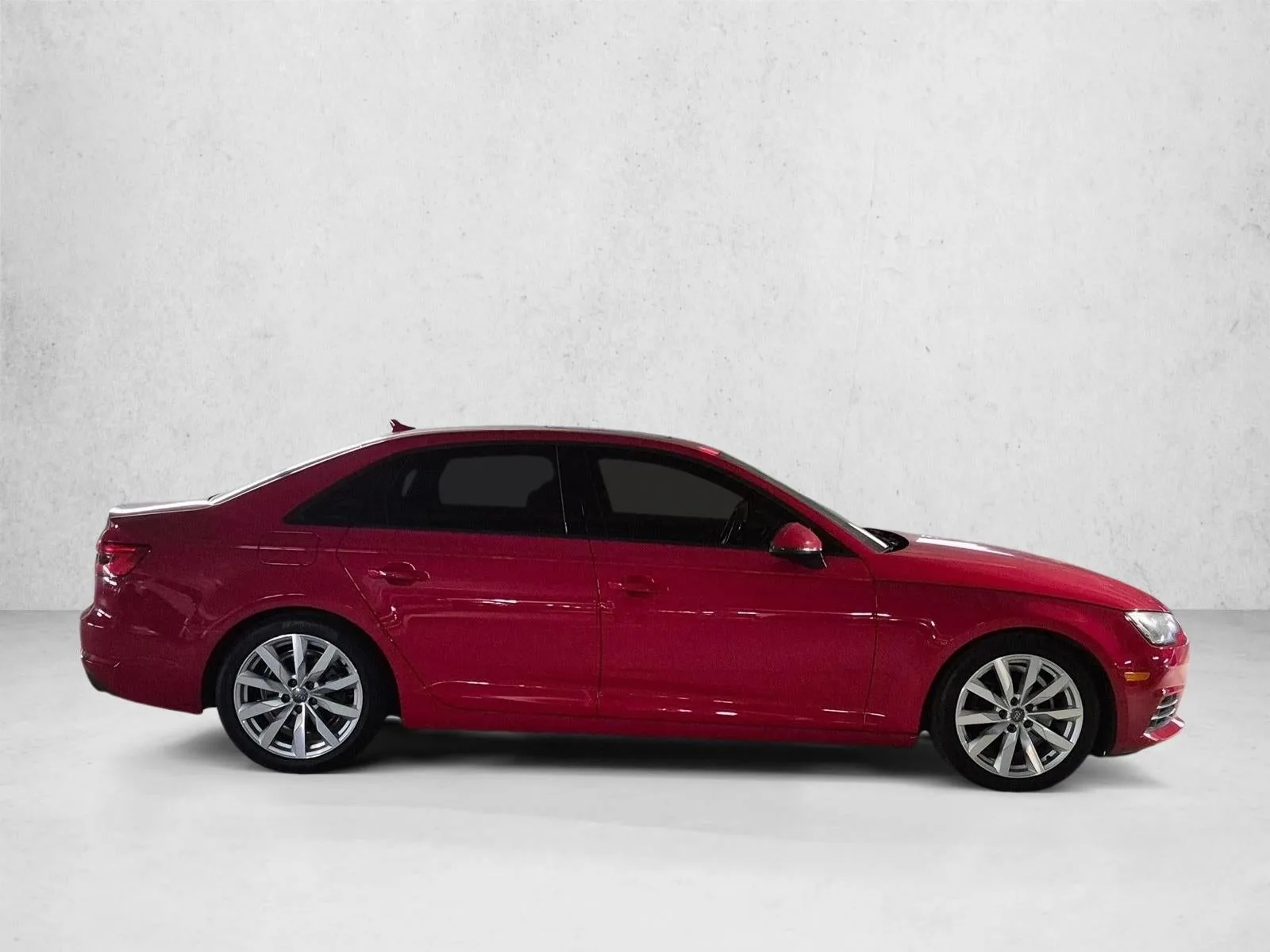 2017 Audi A4 ultra Premium photo 4