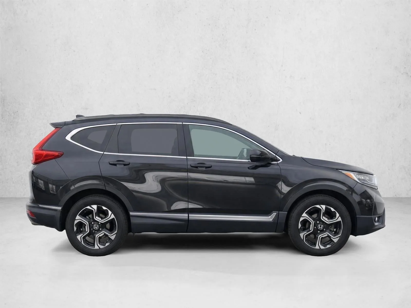 2018 Honda CR-V Touring 2WD photo 8