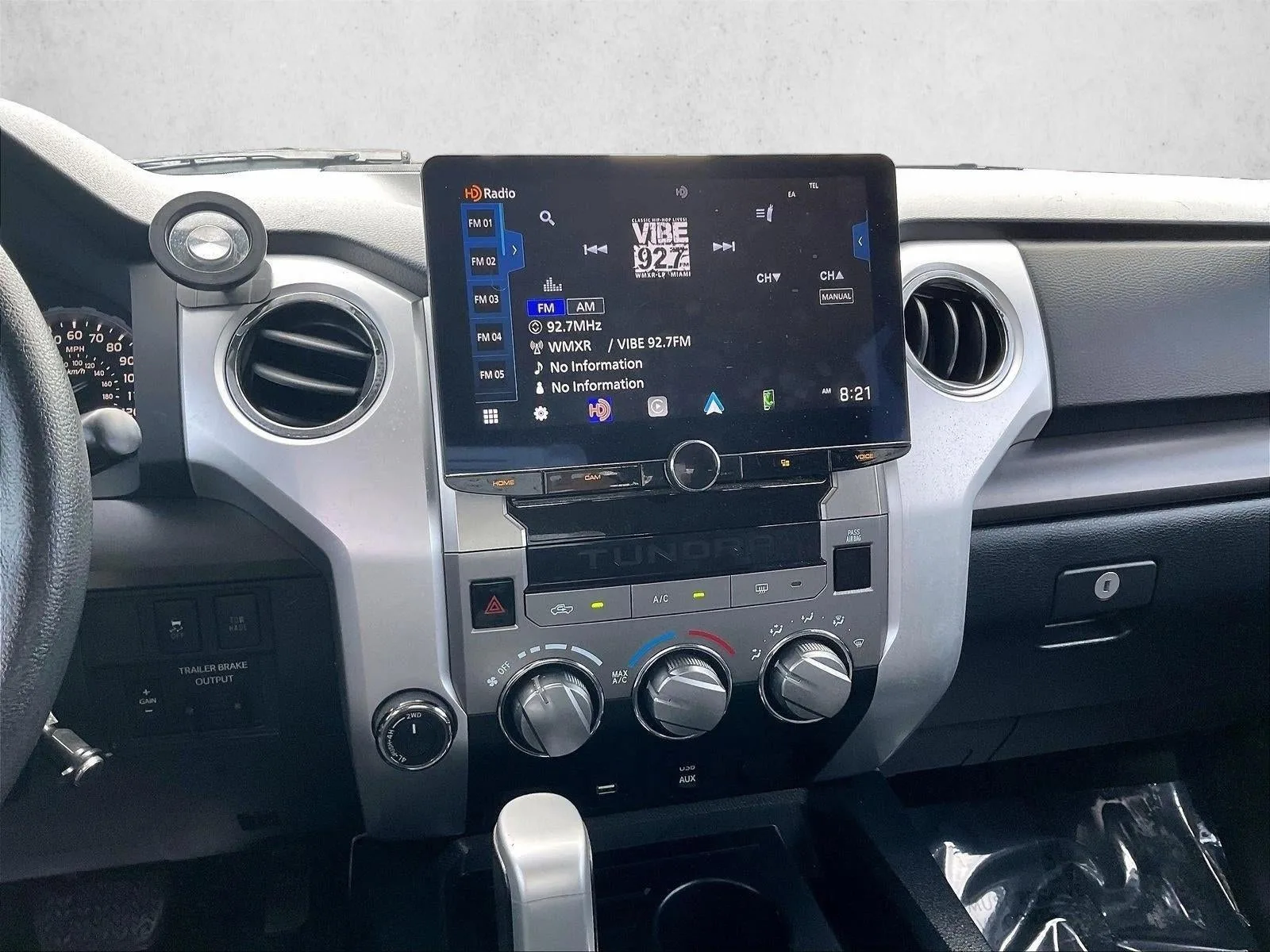 2019 Toyota Tundra SR5 5.7L V8 photo 8