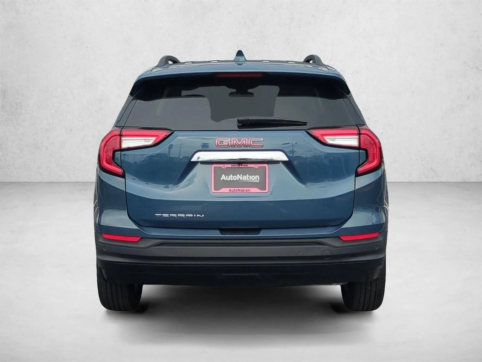 2024 GMC Terrain SLE photo 7