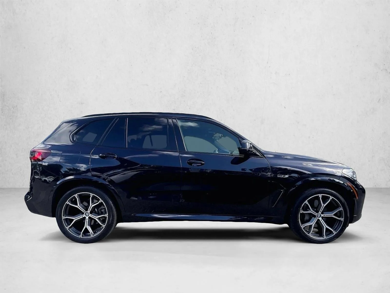 2022 BMW X5 xDrive45e photo 5