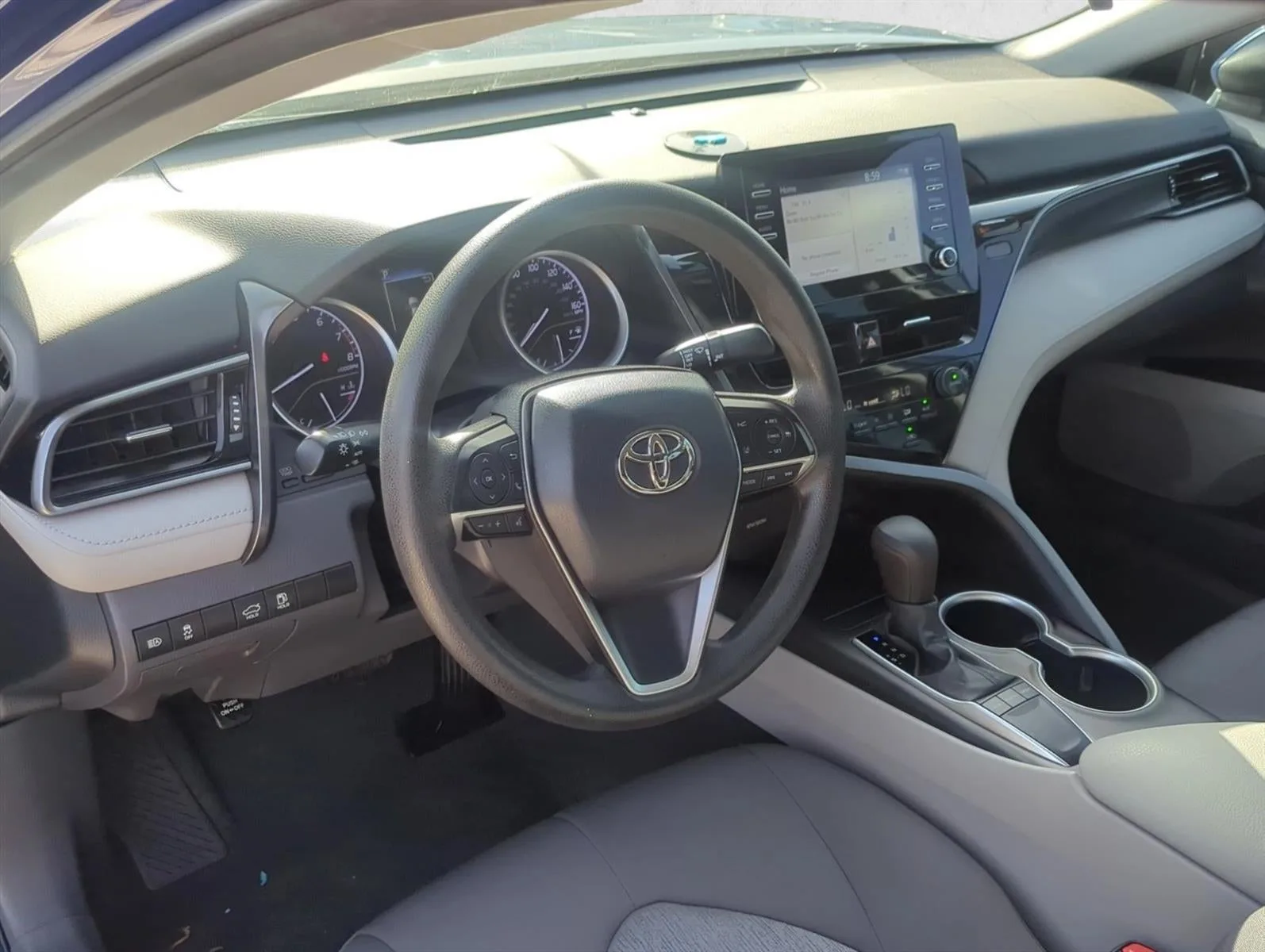 2023 Toyota Camry LE Auto (SE) photo 12