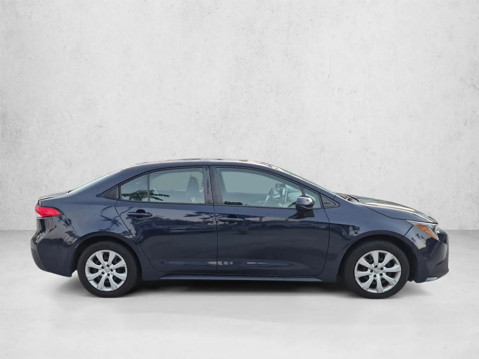 2021 Toyota Corolla LE CVT (Natl) photo 4