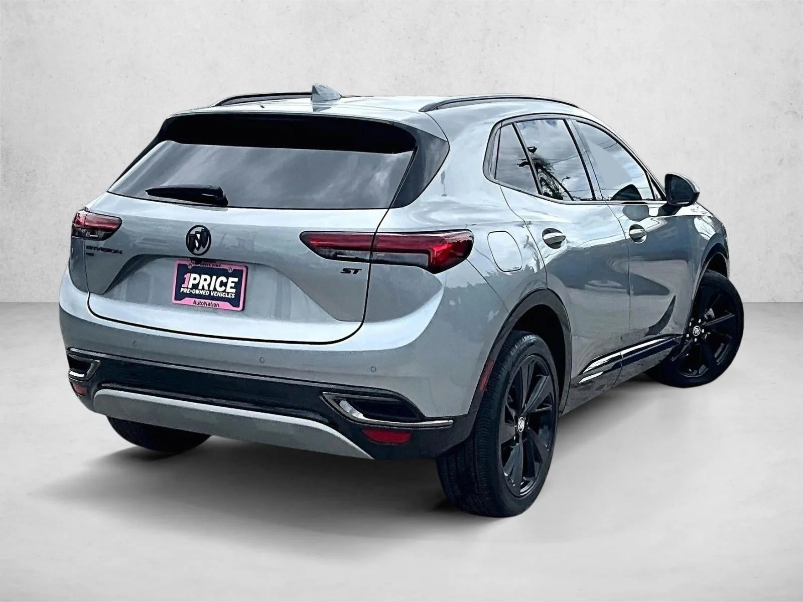 2023 Buick Envision Essence photo 2