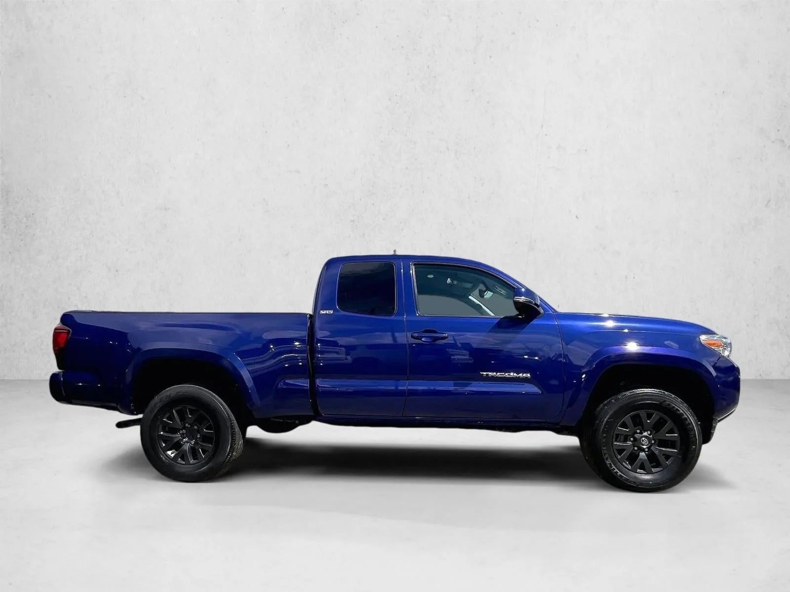 2022 Toyota Tacoma SR5 V6 photo 5