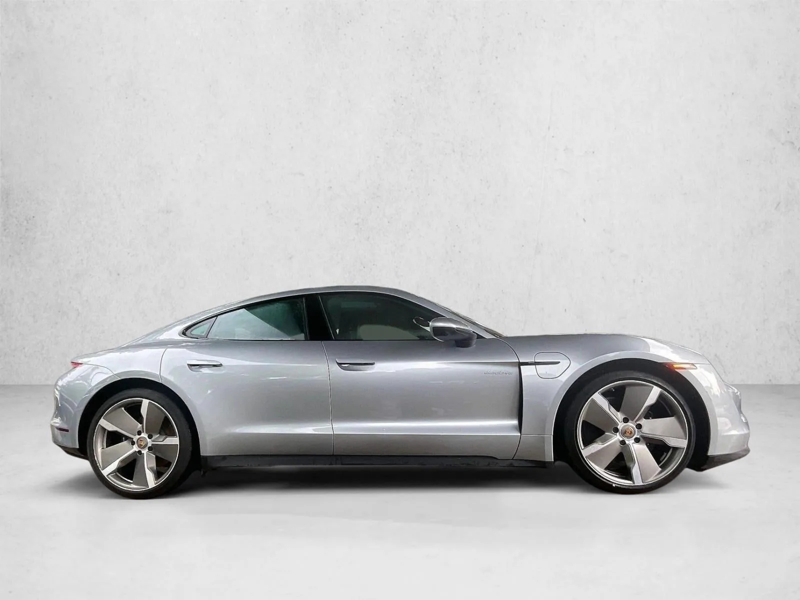 2021 Porsche Taycan 4S photo 3