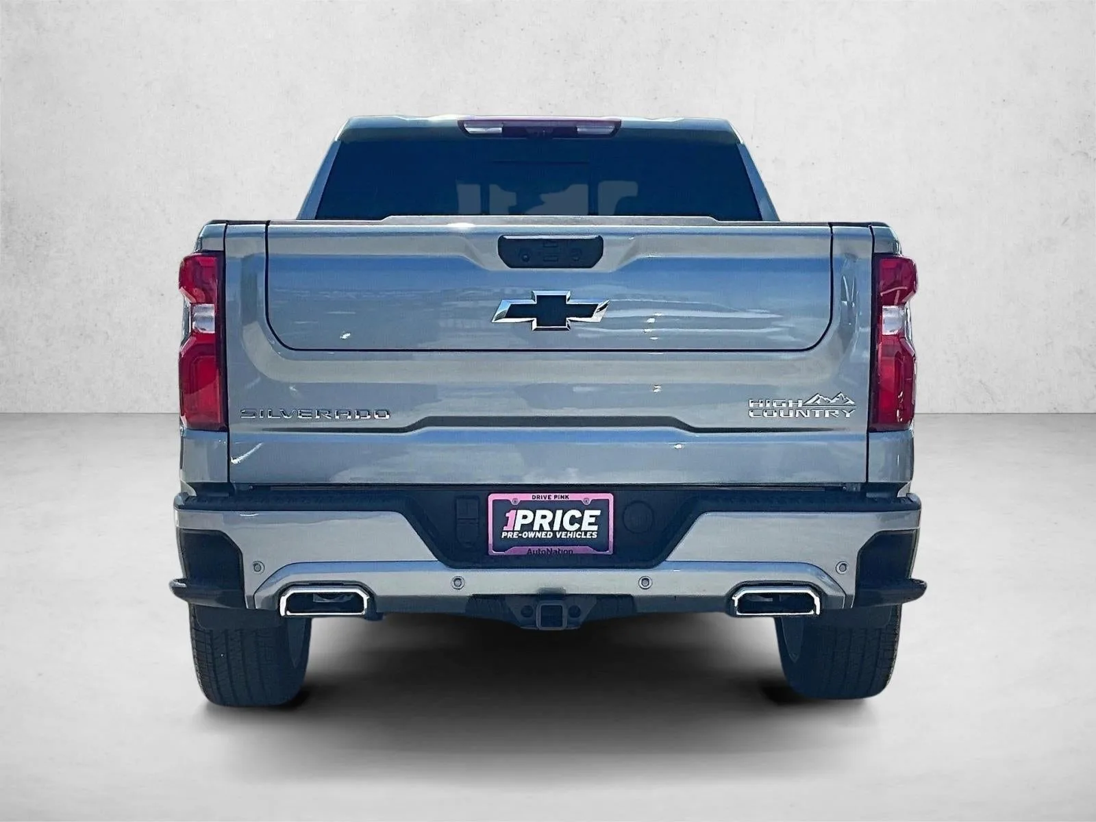 2026 Chevrolet Silverado 1500 High Country photo 4
