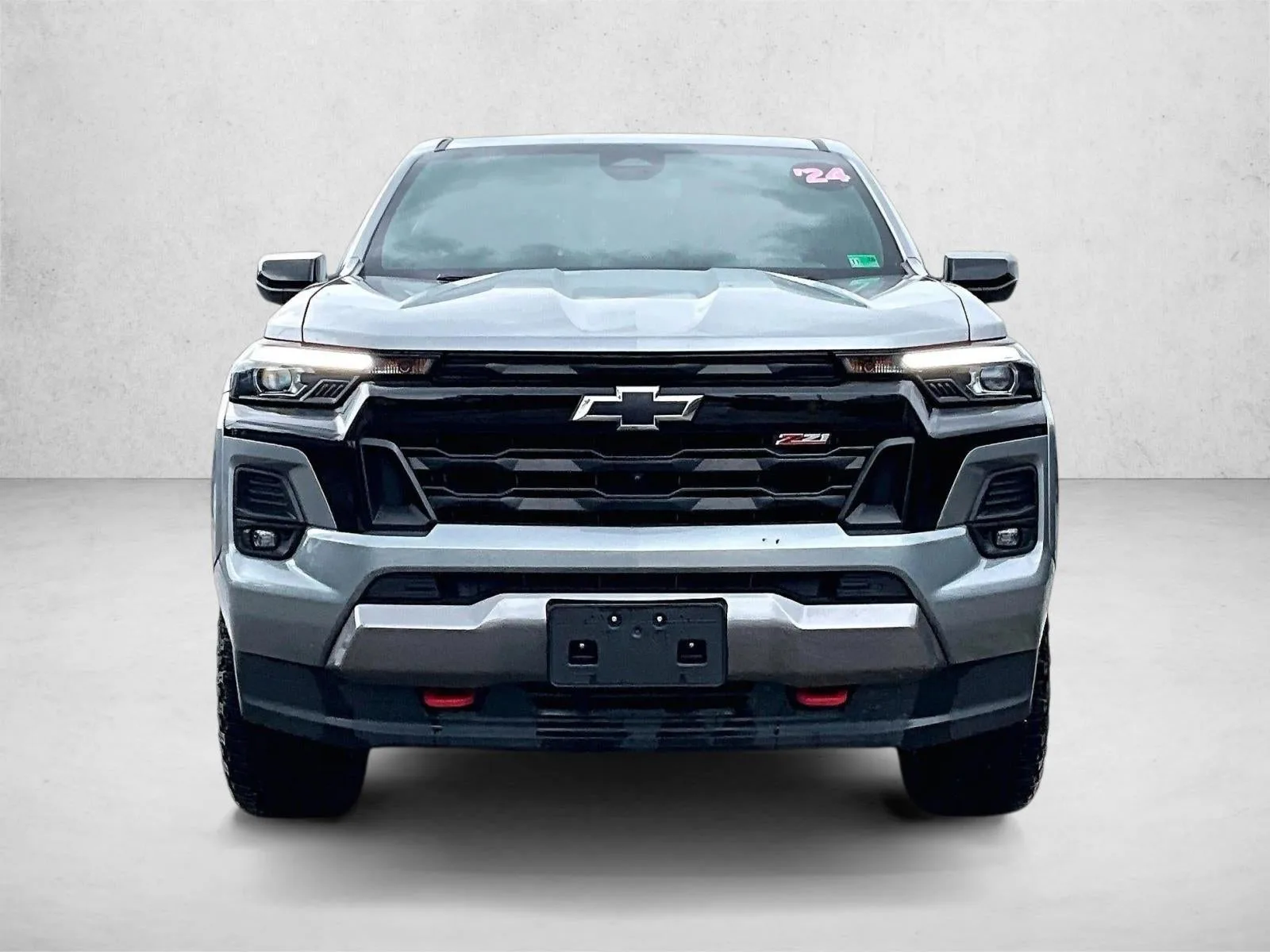 2024 Chevrolet Colorado Z71 photo 3