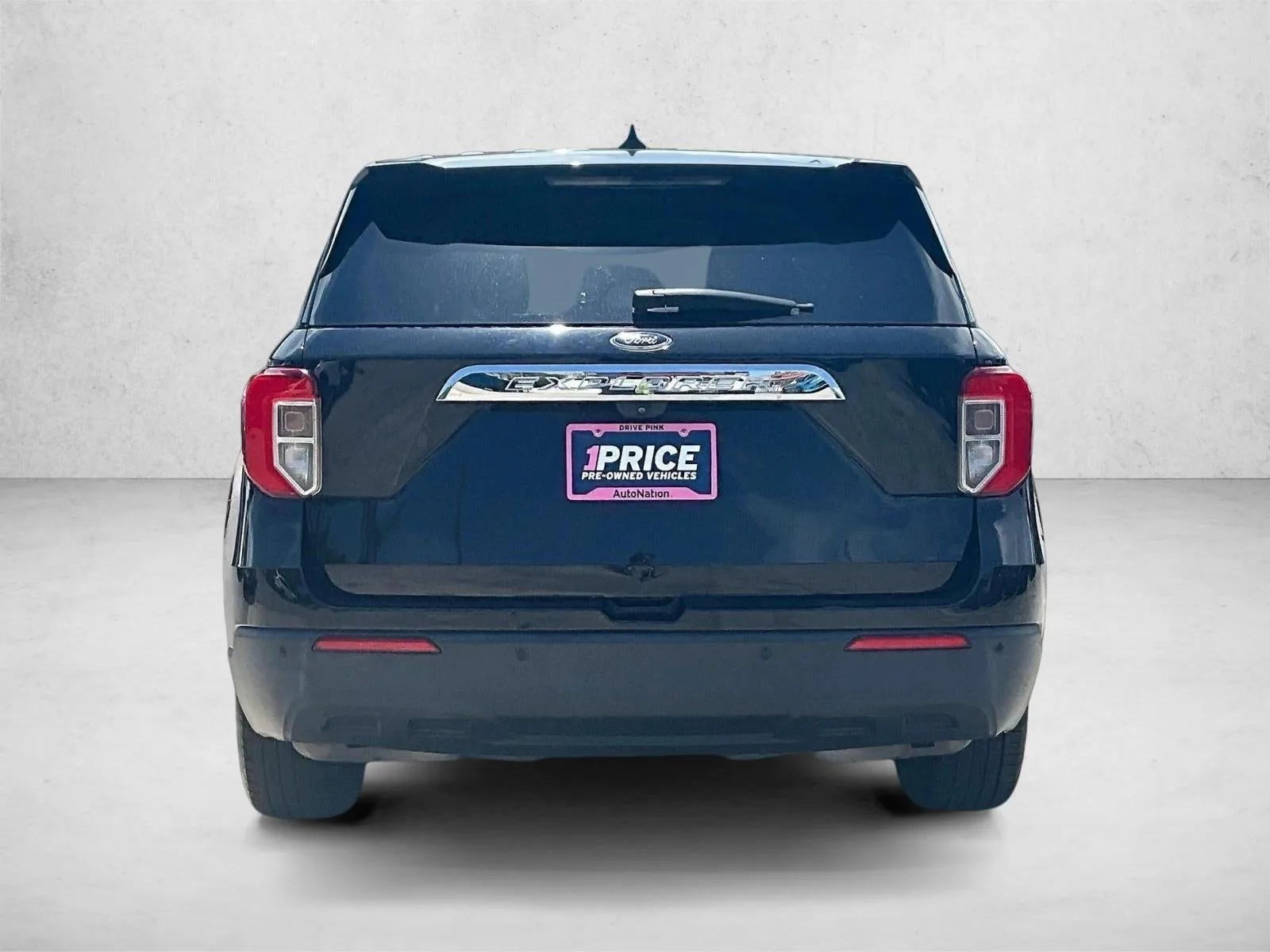 2021 Ford Explorer Base photo 4