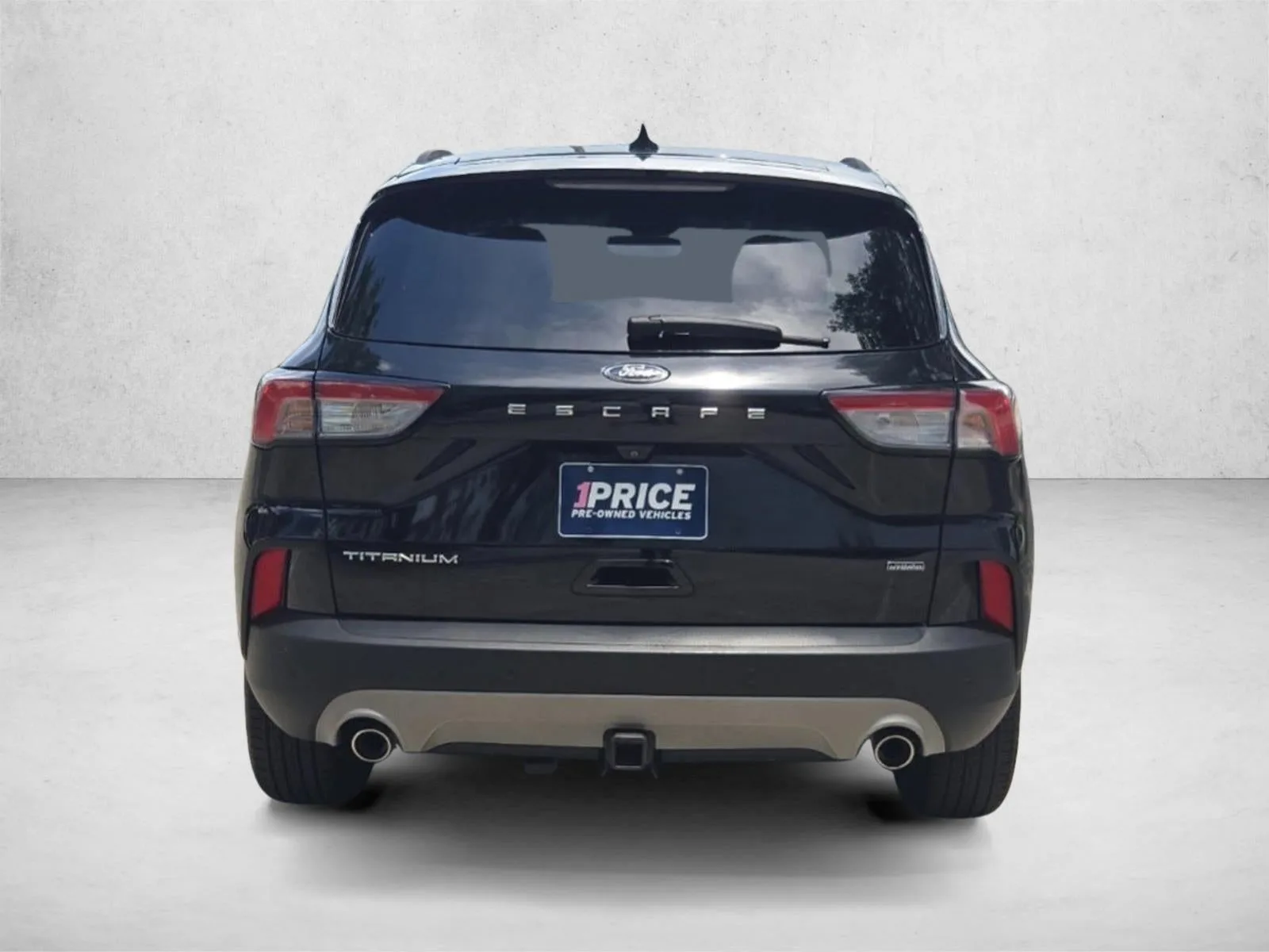 2022 Ford Escape Titanium Plug-In Hybrid FWD photo 8