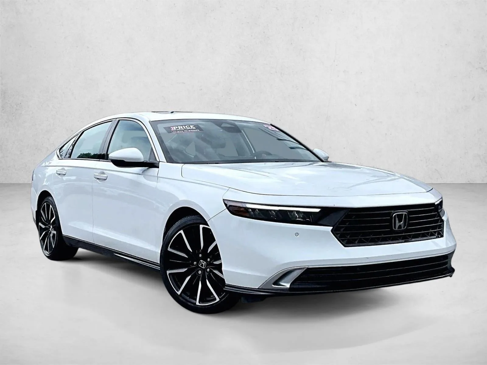 2025 Honda Accord Hybrid Touring photo 12