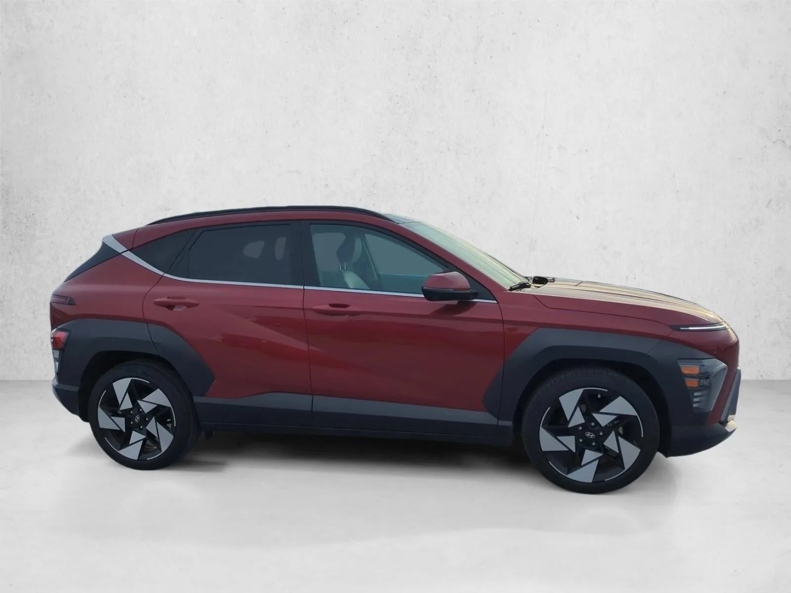2024 Hyundai KONA Limited FWD photo 4