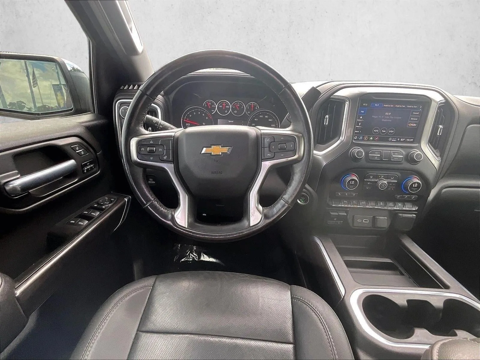2021 Chevrolet Silverado 1500 LTZ photo 5