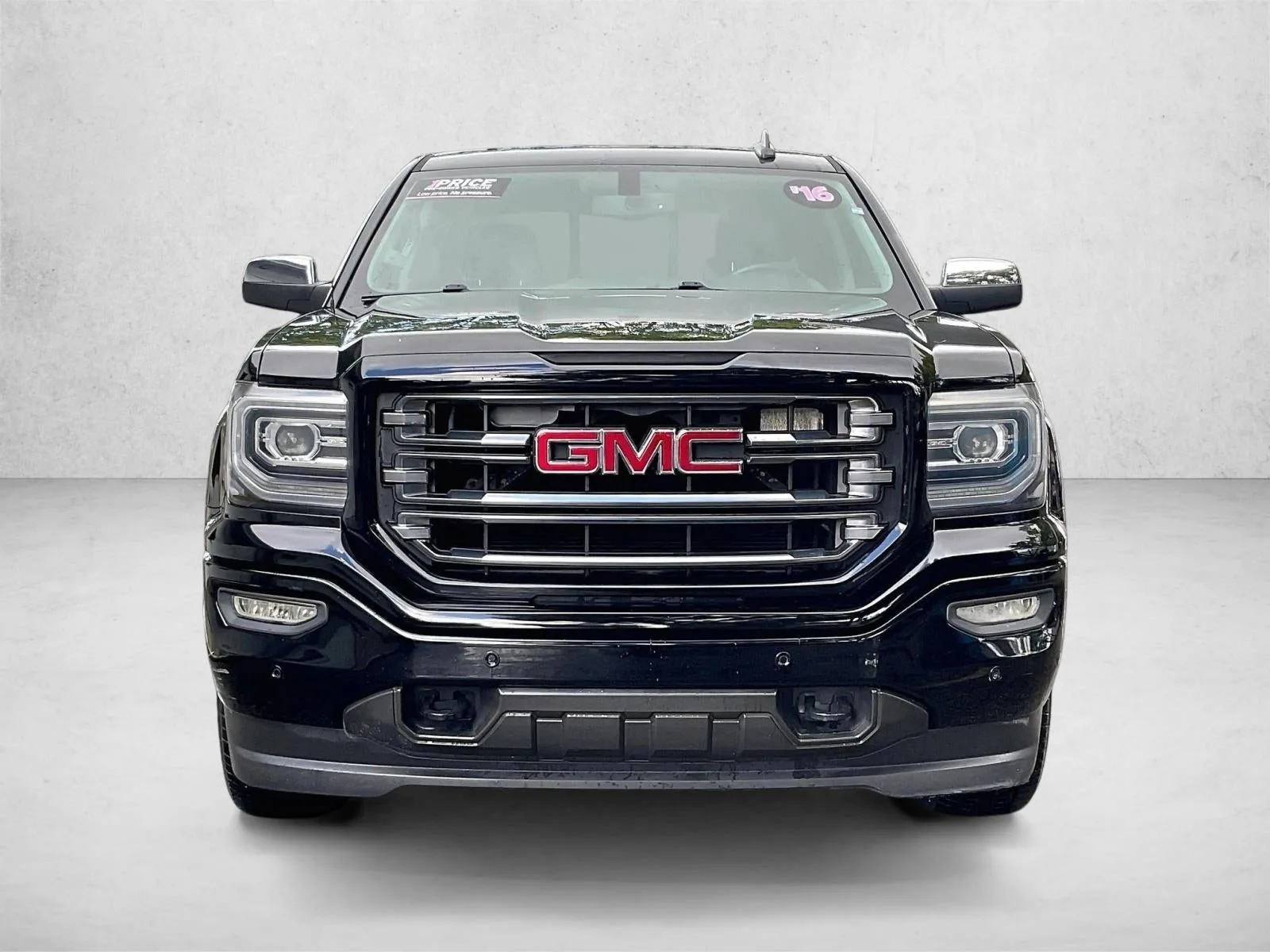 2016 GMC Sierra 1500 SLT photo 2