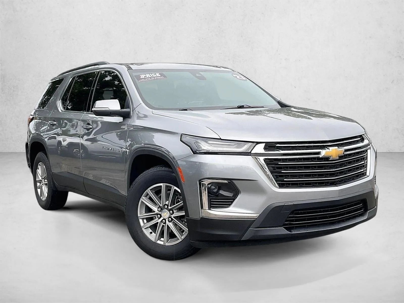 2023 Chevrolet Traverse LT Cloth photo 12