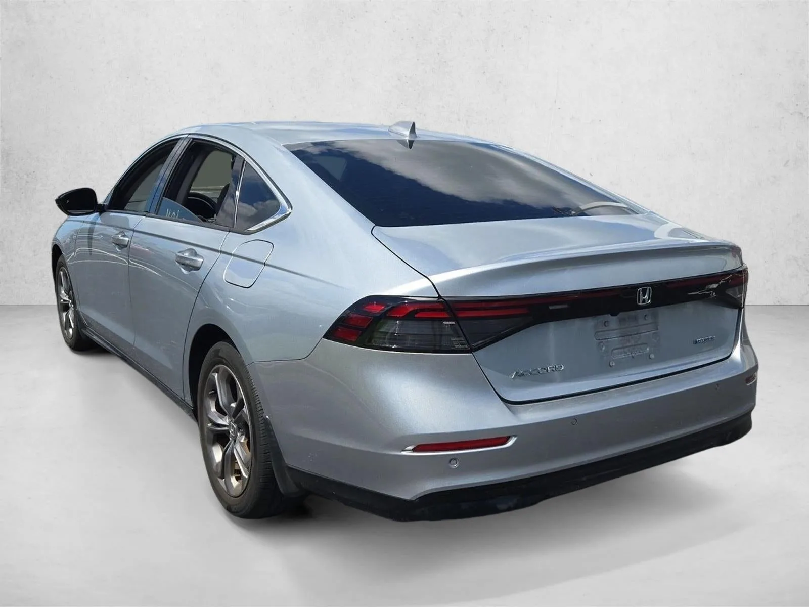 2025 Honda Accord Hybrid EX-L photo 8