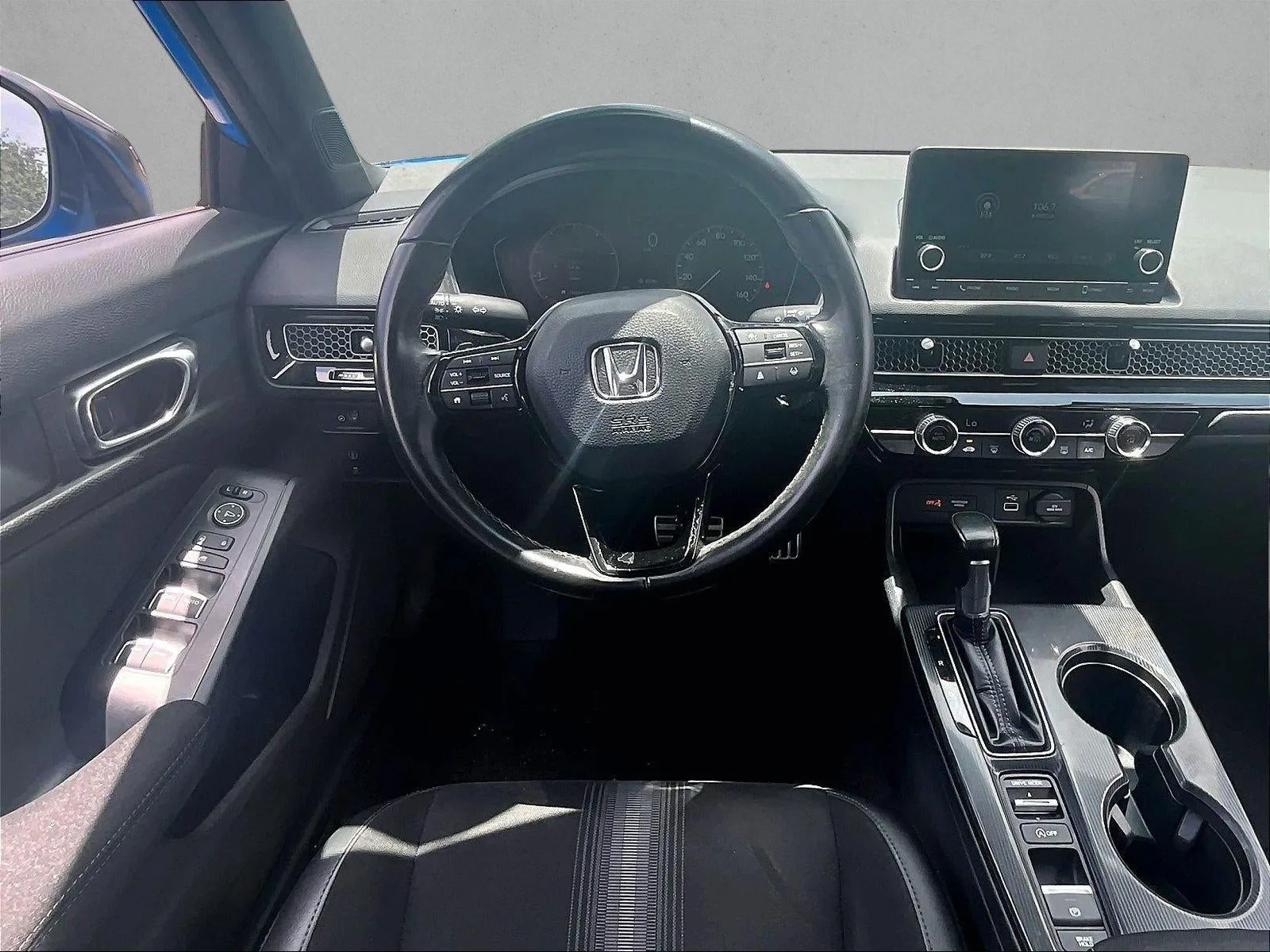 2024 Honda Civic Hatchback Sport photo 7