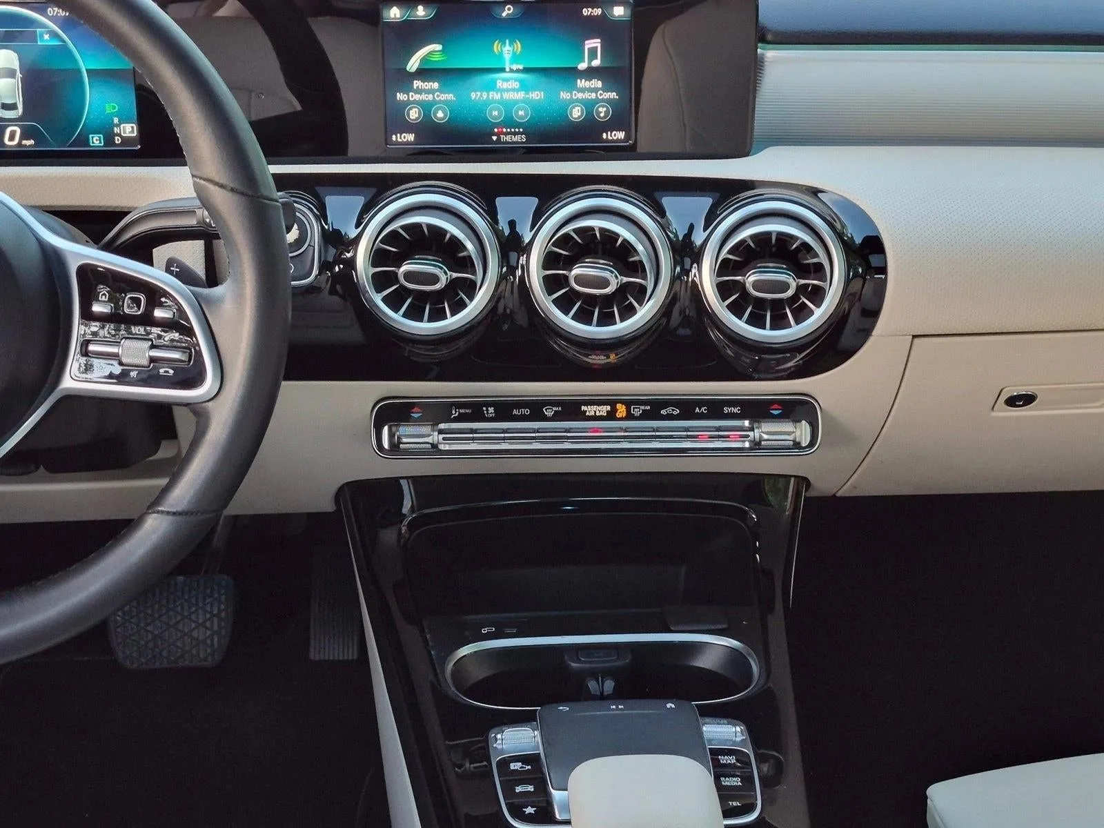 2019 Mercedes-Benz A-Class A 220 Sedan photo 9