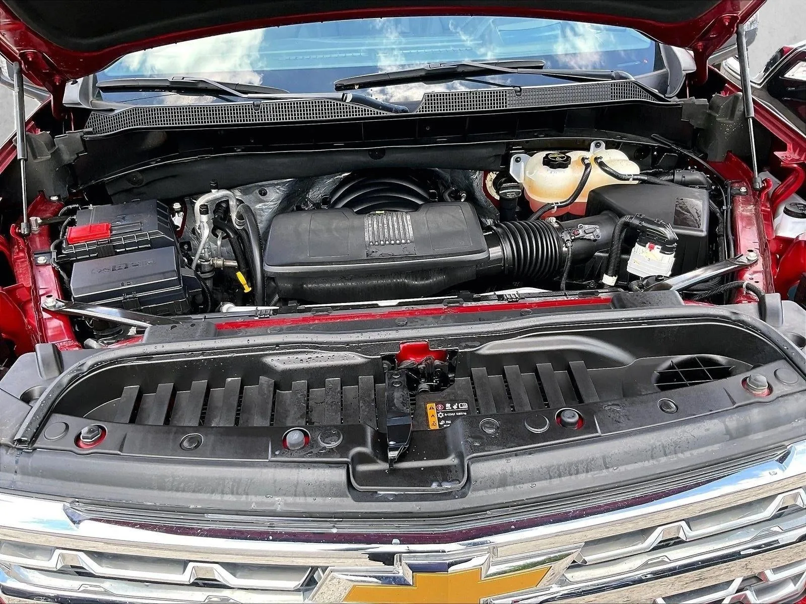 2025 Chevrolet Silverado 1500 LTZ photo 11
