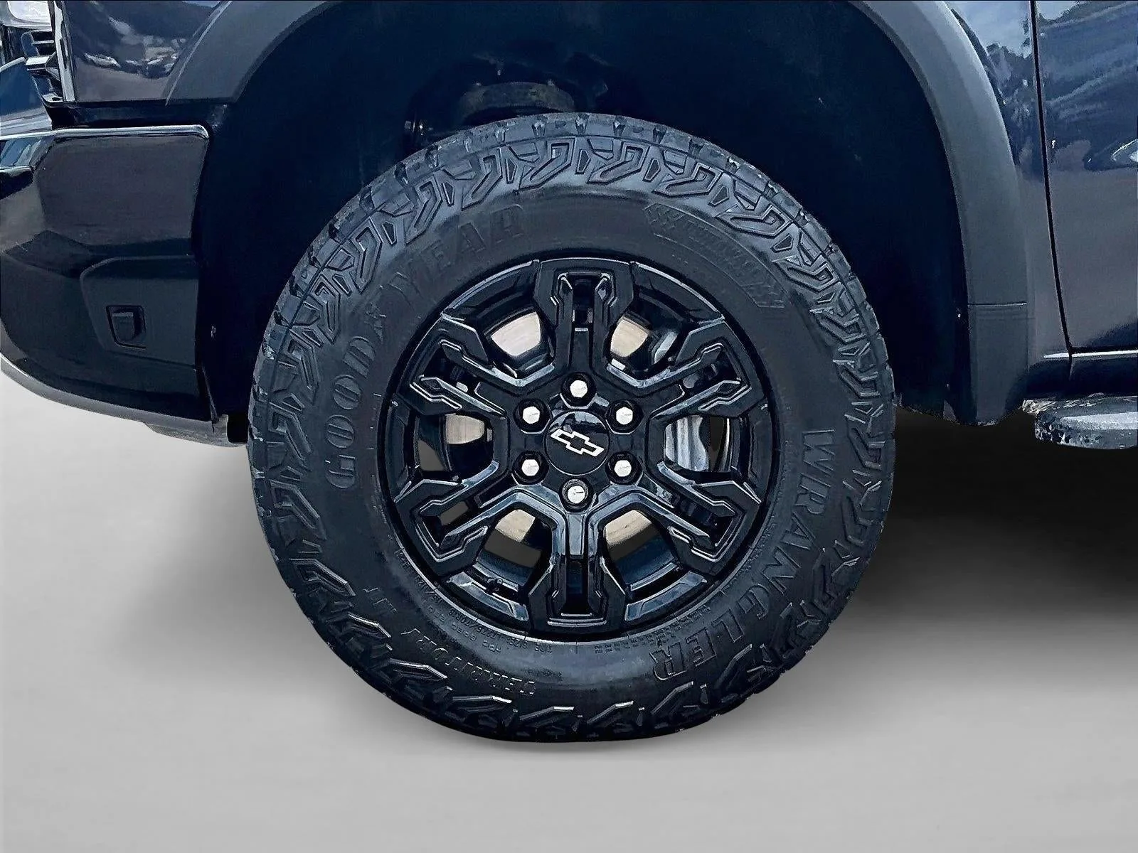 2024 Chevrolet Silverado 1500 ZR2 photo 10