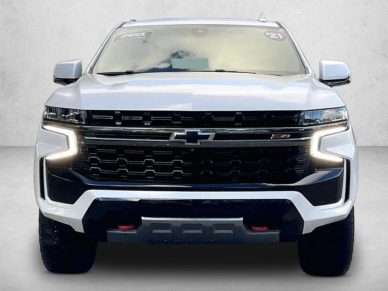 2021 Chevrolet Suburban Z71 photo 3