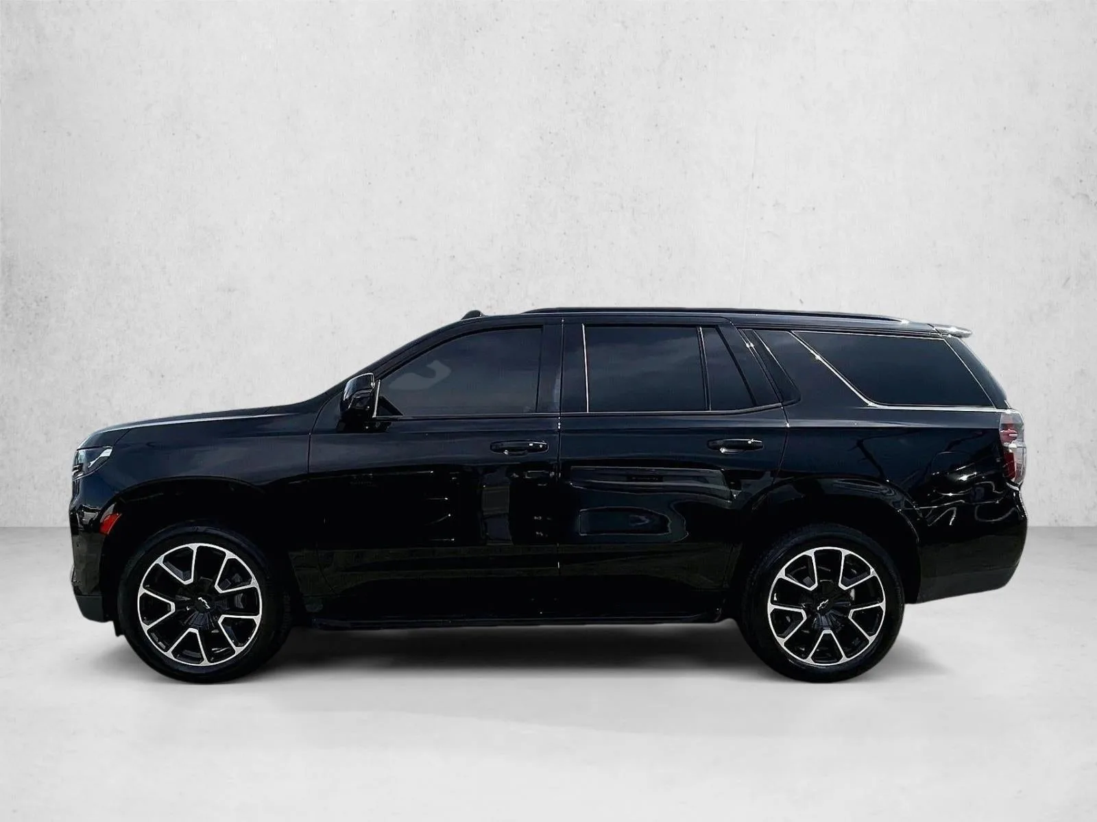 2023 Chevrolet Tahoe RST photo 6