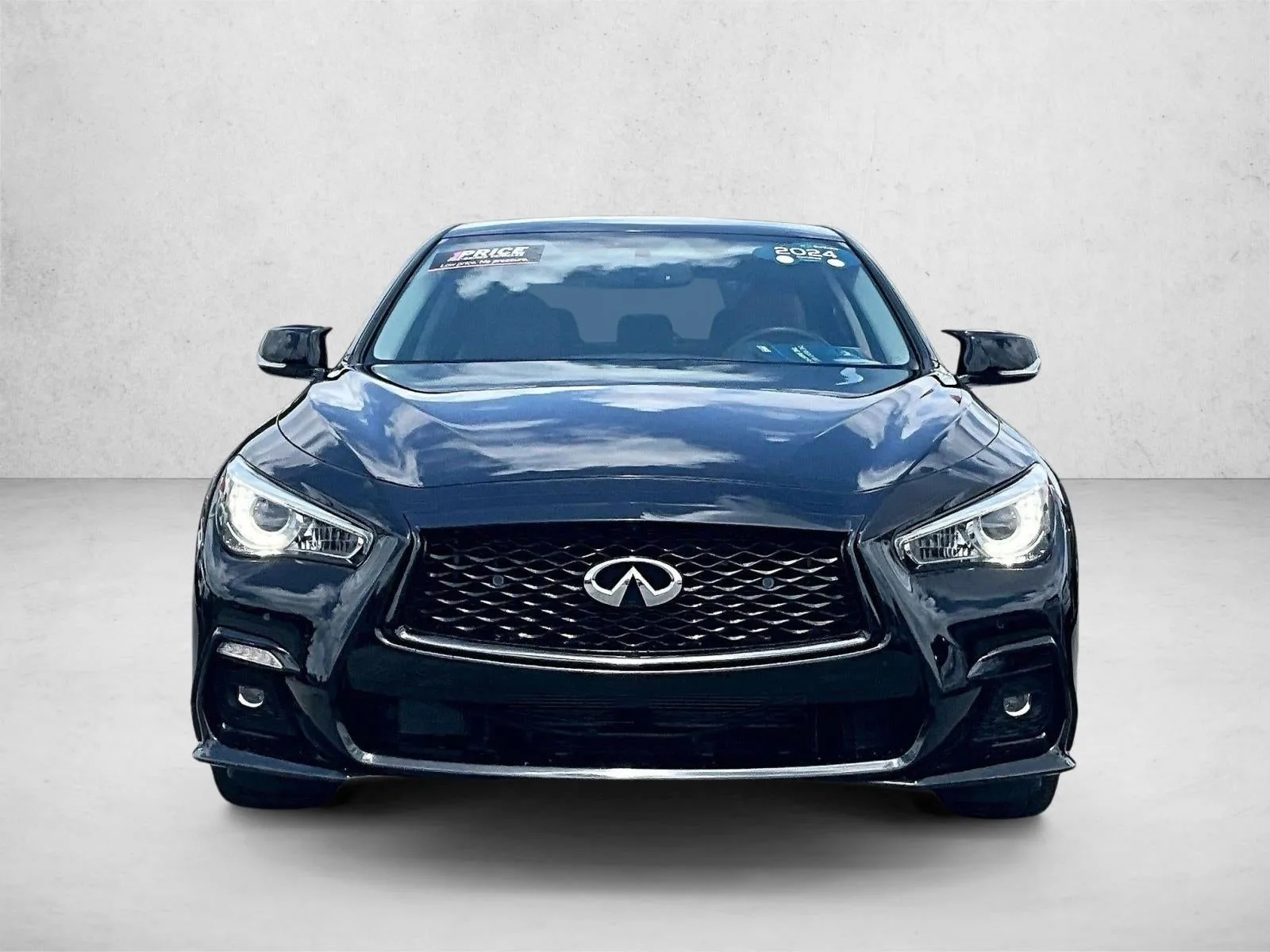 2024 INFINITI Q50 LUXE photo 3