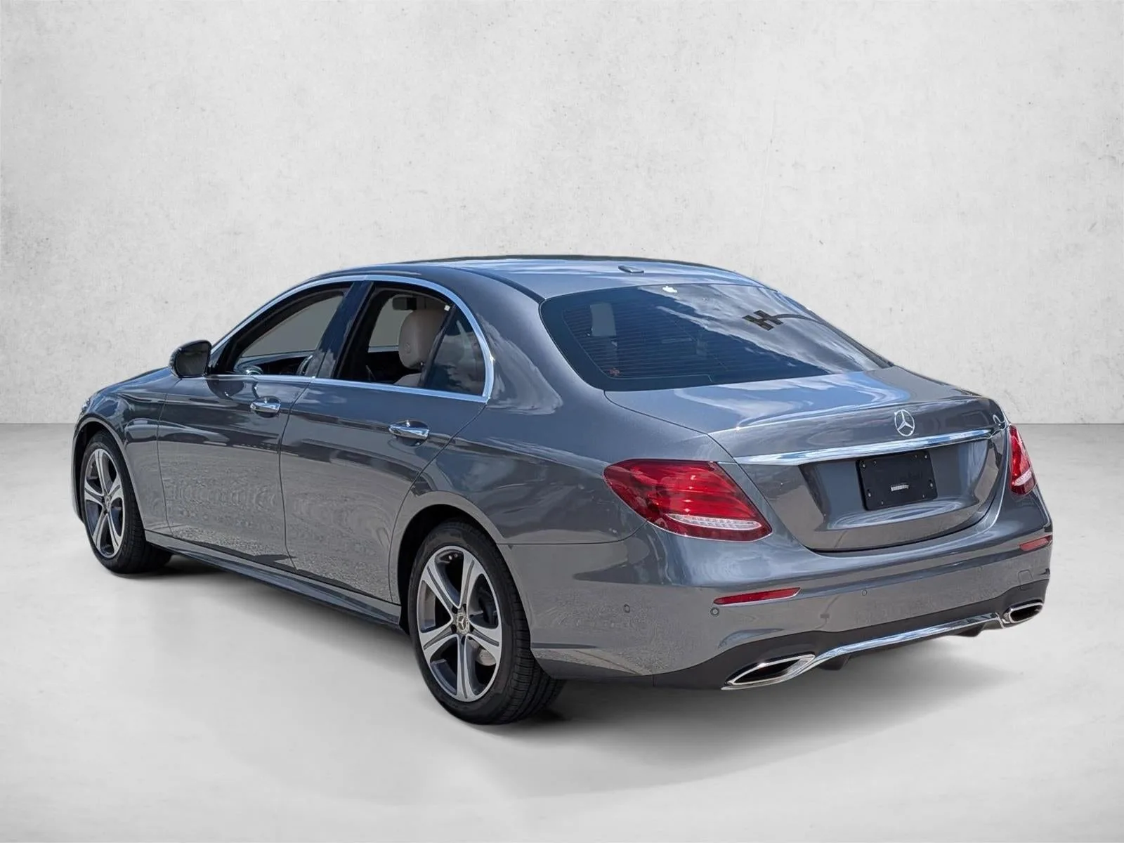 2018 Mercedes-Benz E-Class E 300 RWD Sedan photo 7