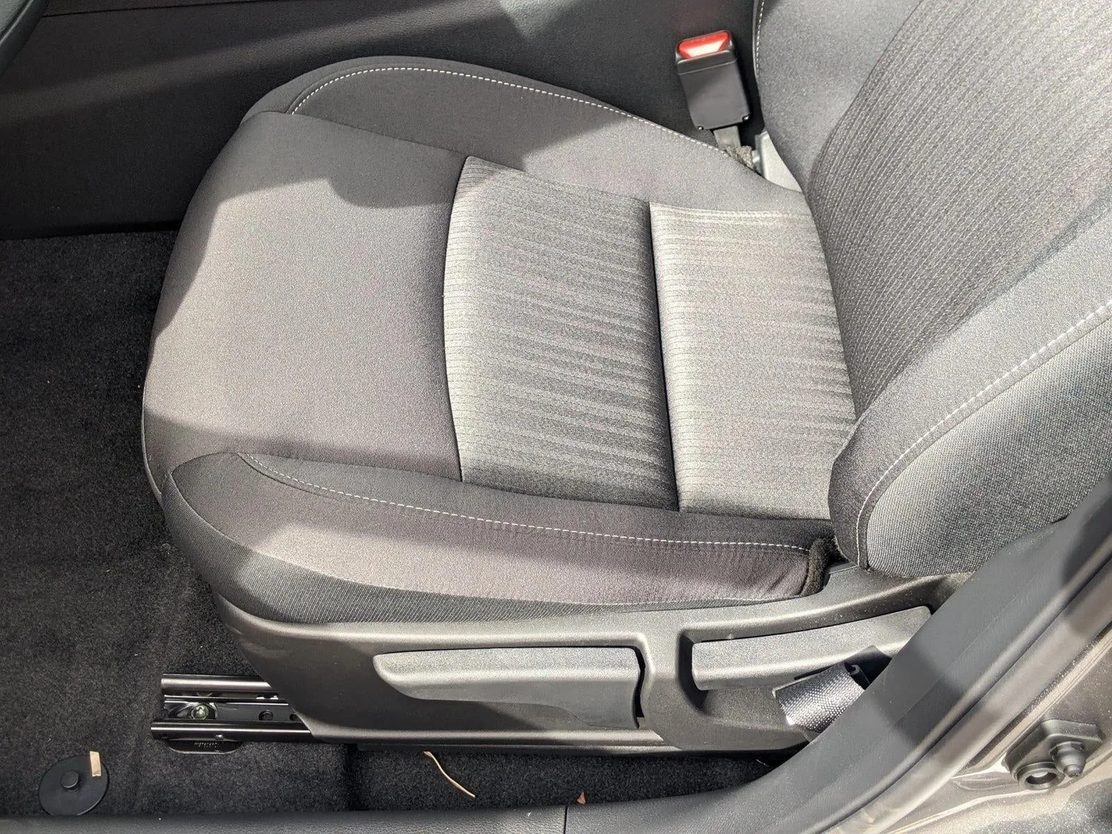 2025 Nissan Altima S FWD photo 4