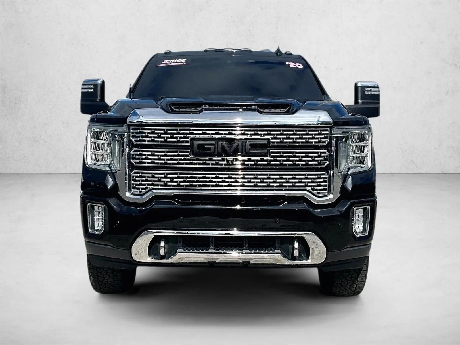 2020 GMC Sierra 2500 HD Denali photo 3