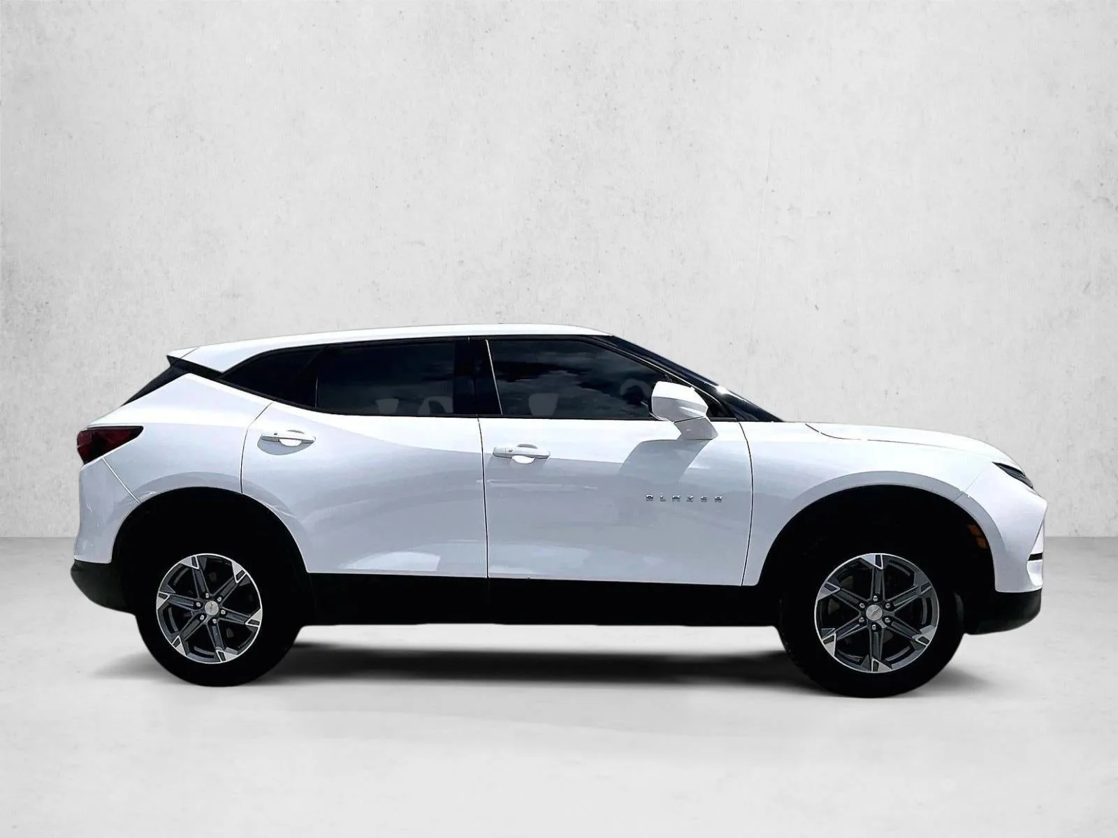 2024 Chevrolet Blazer 2LT photo 5