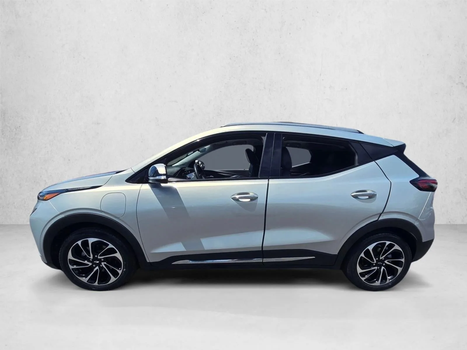 2023 Chevrolet Bolt EUV FWD 4dr Premier photo 8