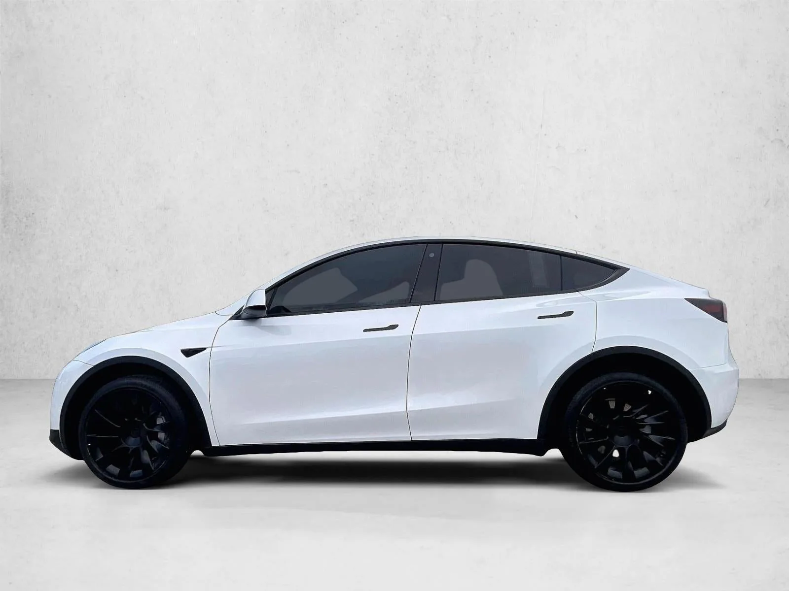 2023 Tesla Model Y Long Range photo 4