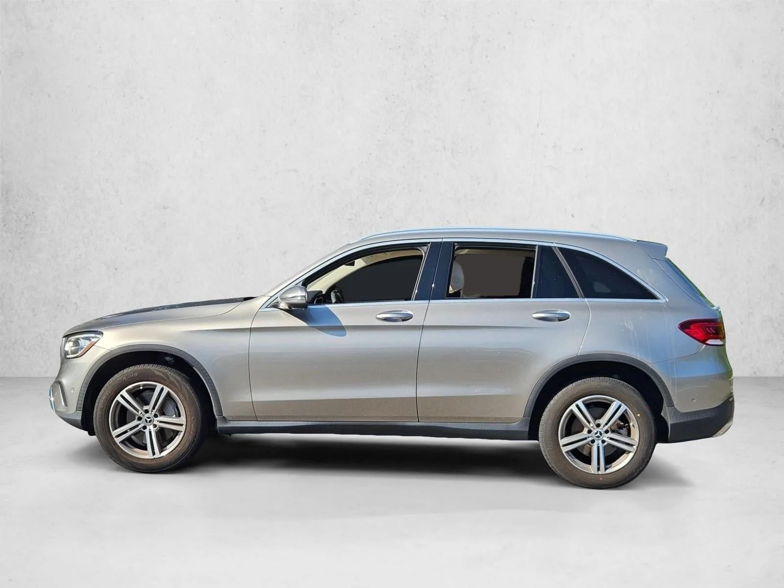 2021 Mercedes-Benz GLC GLC 300 SUV photo 3