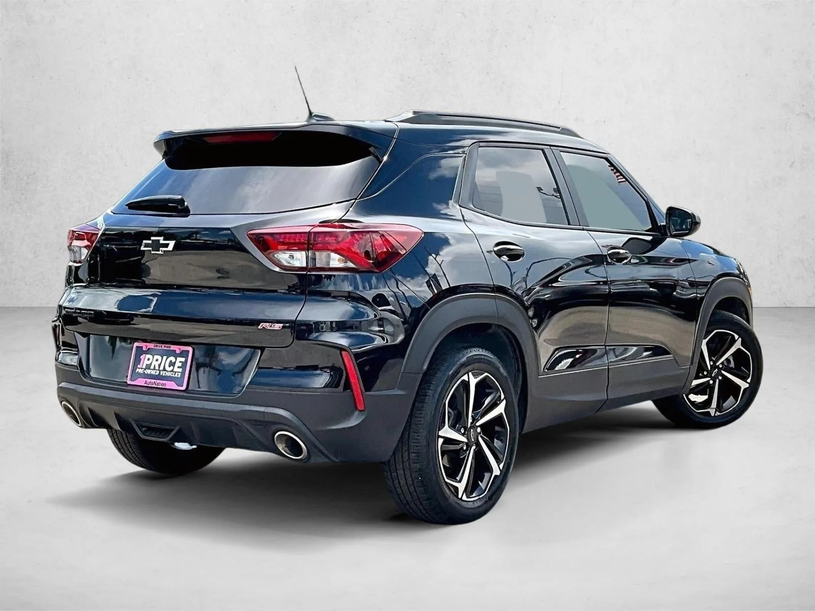 2023 Chevrolet Trailblazer RS photo 2