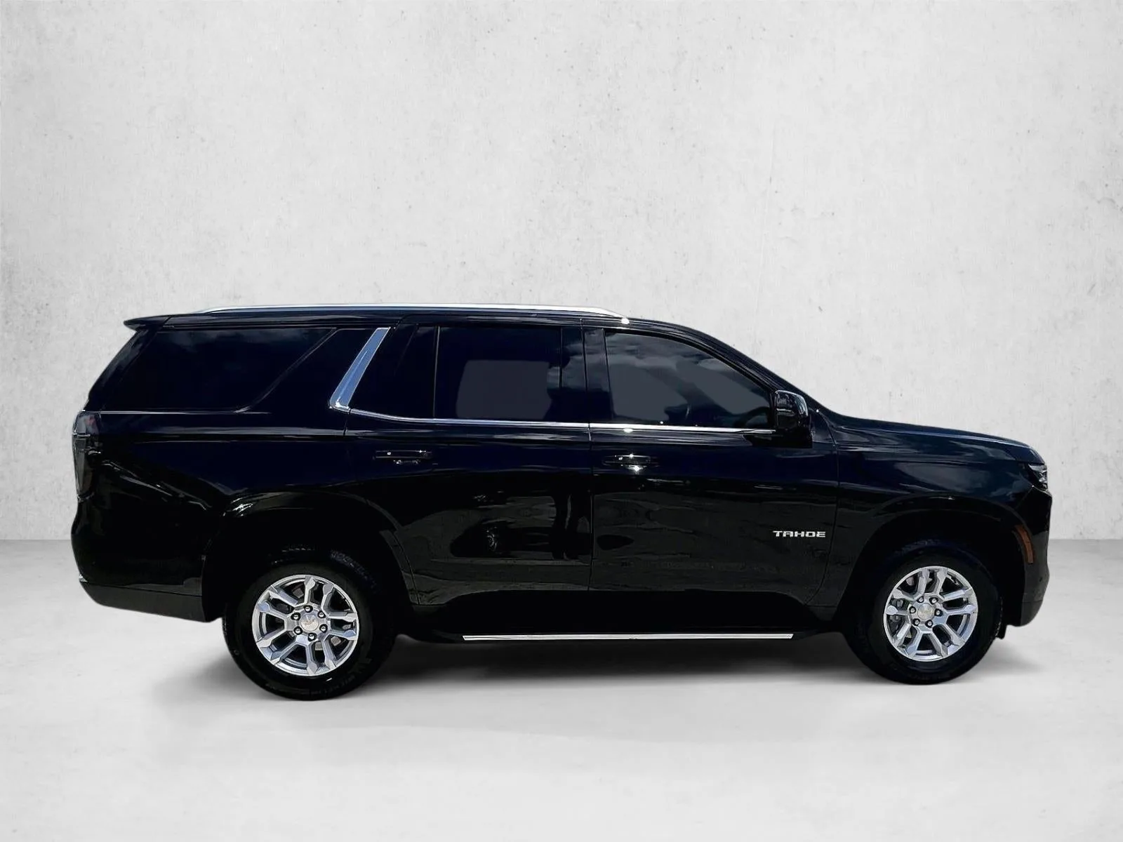 2026 Chevrolet Tahoe LT photo 5