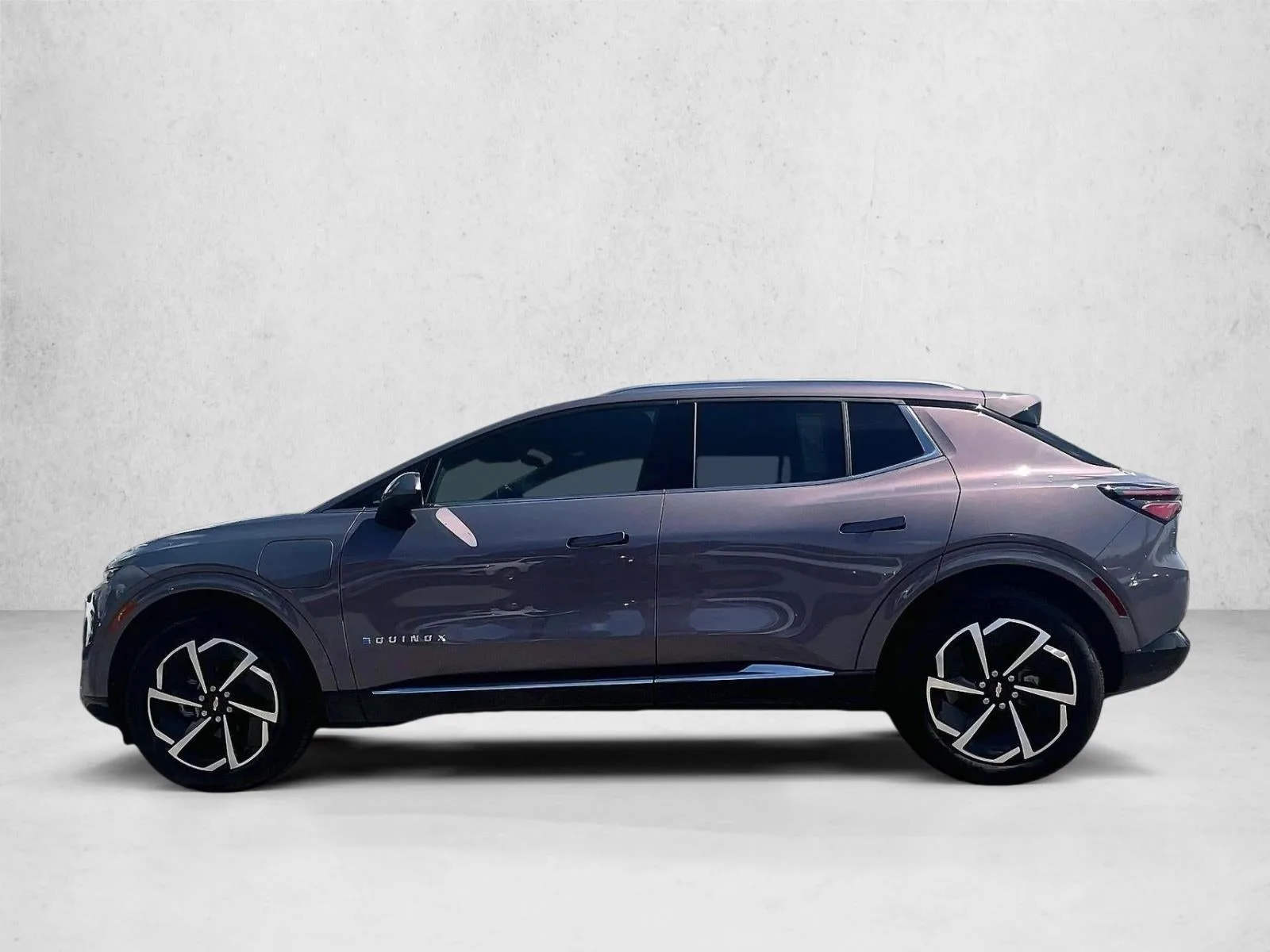 2024 Chevrolet Equinox EV 2LT photo 6