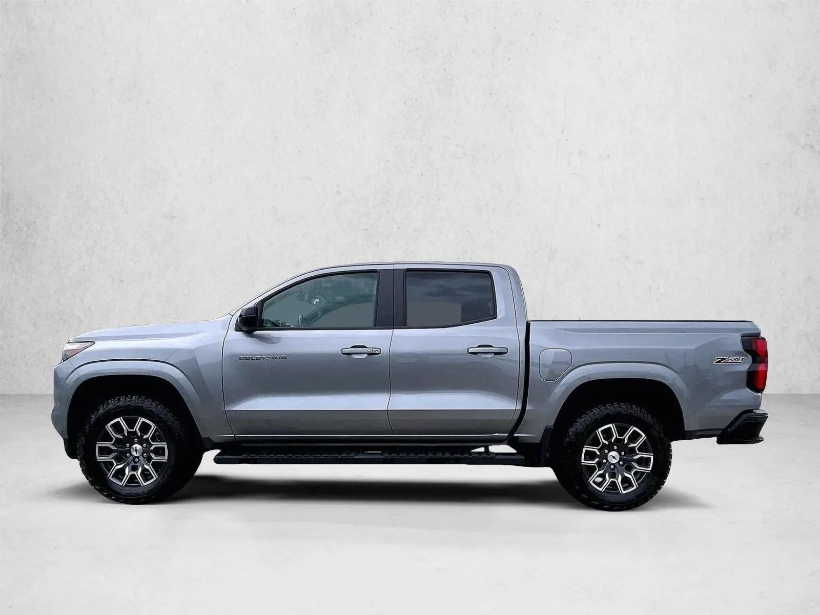 2024 Chevrolet Colorado Z71 photo 6