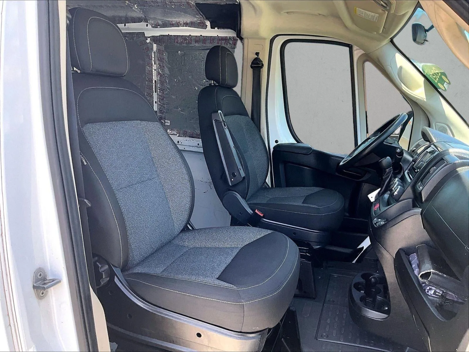 2021 RAM ProMaster 1500 Base photo 9