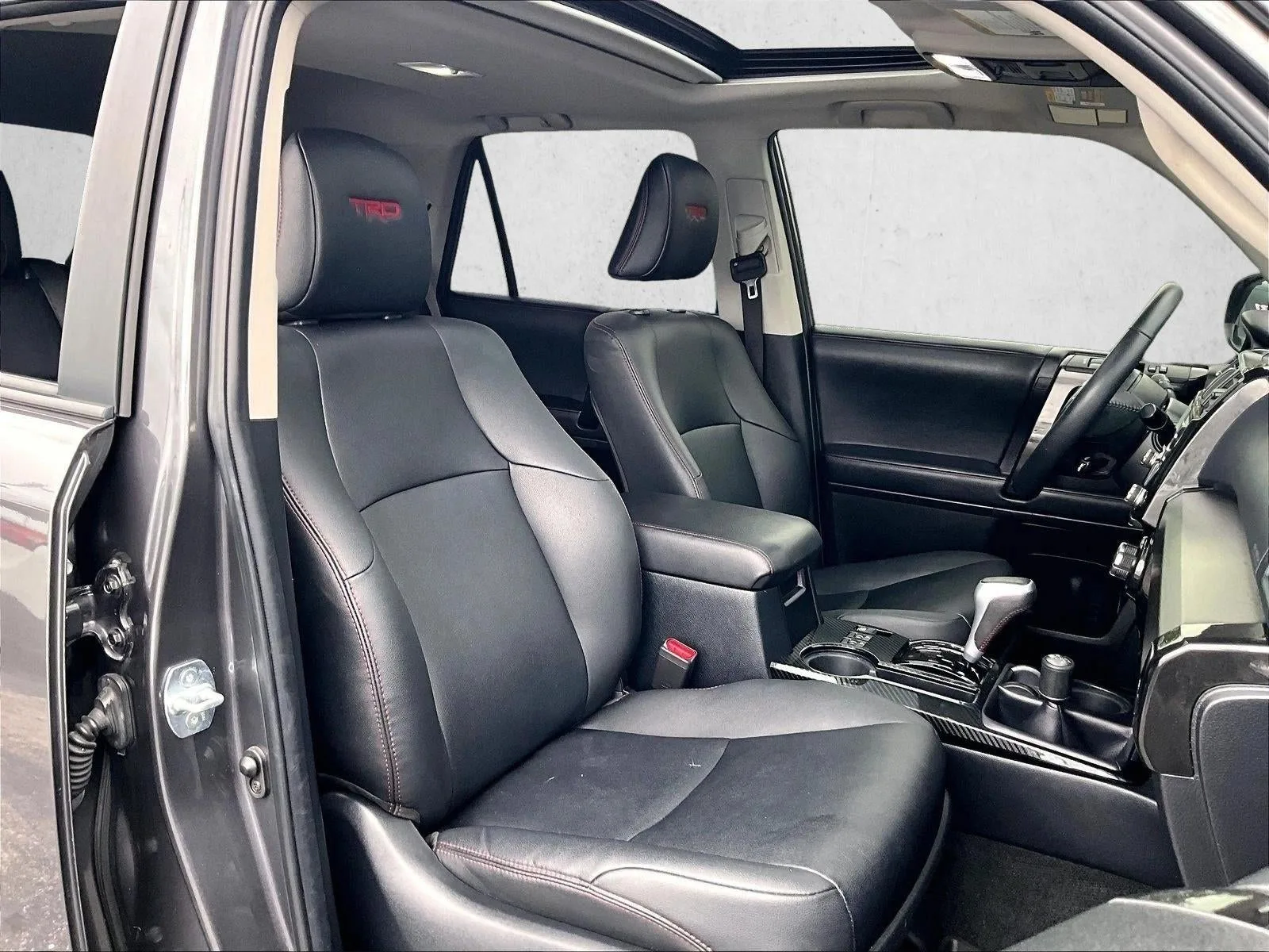 2021 Toyota 4Runner TRD Off Road Premium photo 9